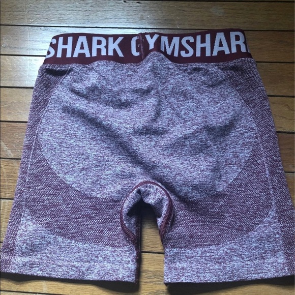 Gymshark mid-rise flex shorts - XS - Picture 2 of 4